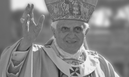 Słowo arcybiskupa metropolity częstochowskiego z racji śmierci papieża emeryta Benedykta XVI